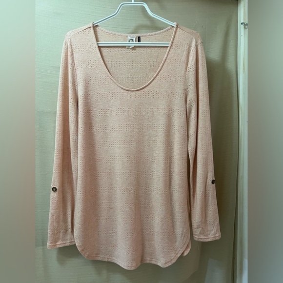Anthropologie Tops - ⚪️Anthropology women’s light pink long sleeve top size small